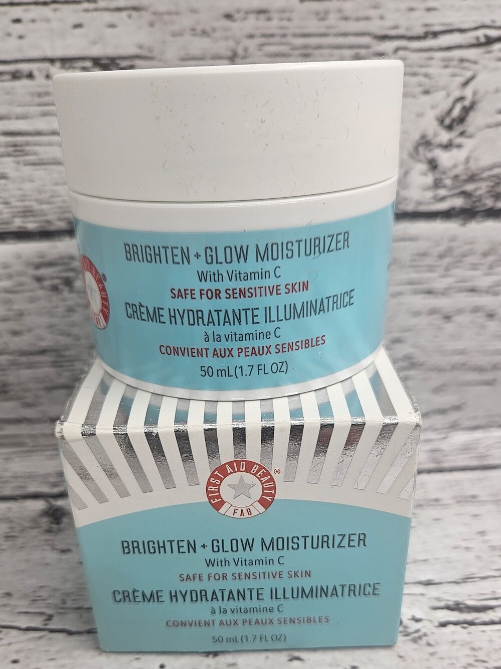 First Aid Beauty Brighten + Glow Moisturizer — Aqua Jar